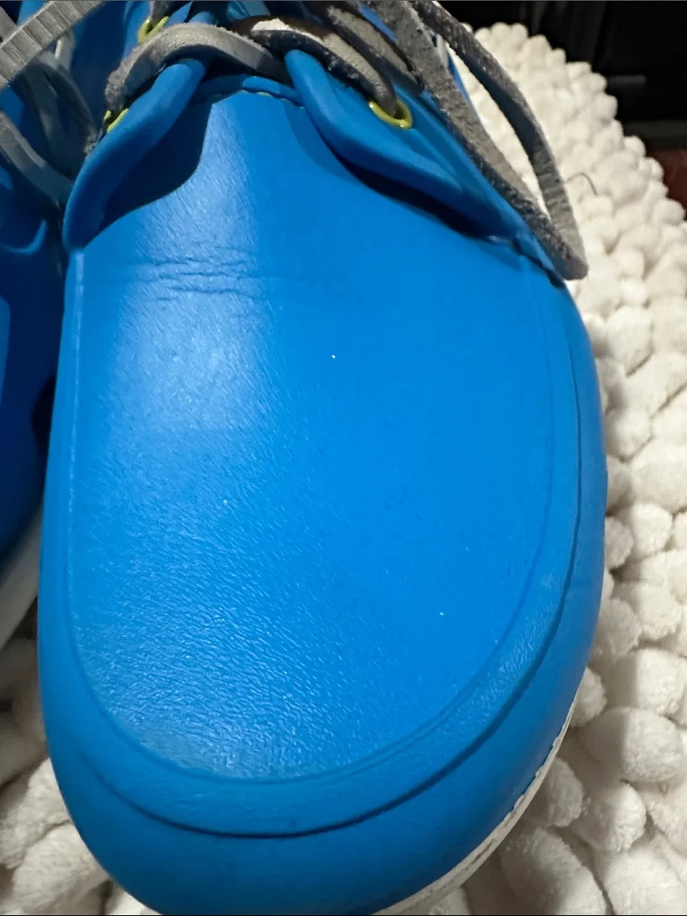 CROCS Men's Vibrant Blue Boat Shoes with Light Gray Laces